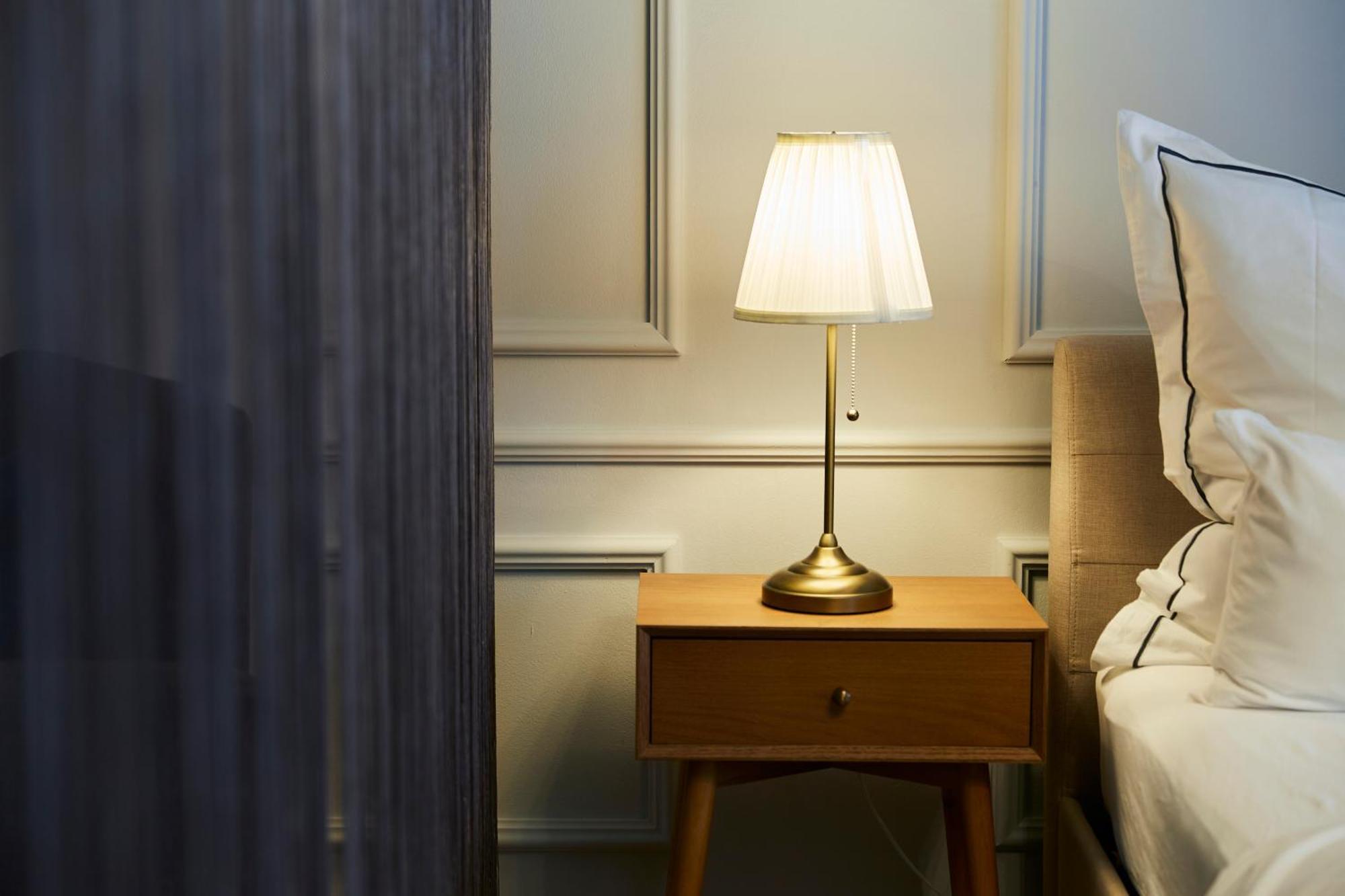 R B Apartment Am Airport Hamburg - 1-4 Personen - Kueche - Smart Tv - Waschmaschine - Perfekt Fuer Geschaeftsreisende Oder Familien Εξωτερικό φωτογραφία